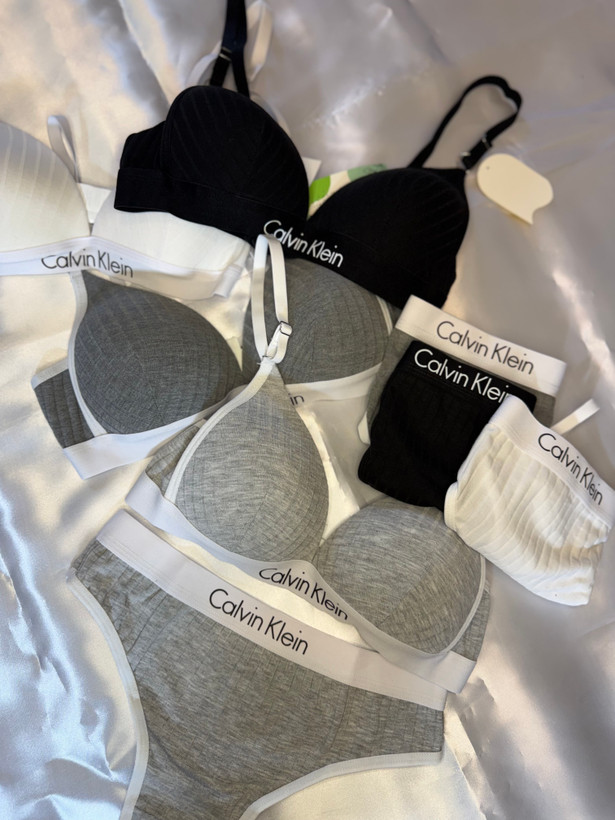 ست شورت و سوتین زنانه کبریتی Calvin Klein كد محصول 1037